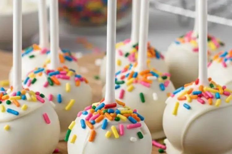 Almond Bark Cake Pops
